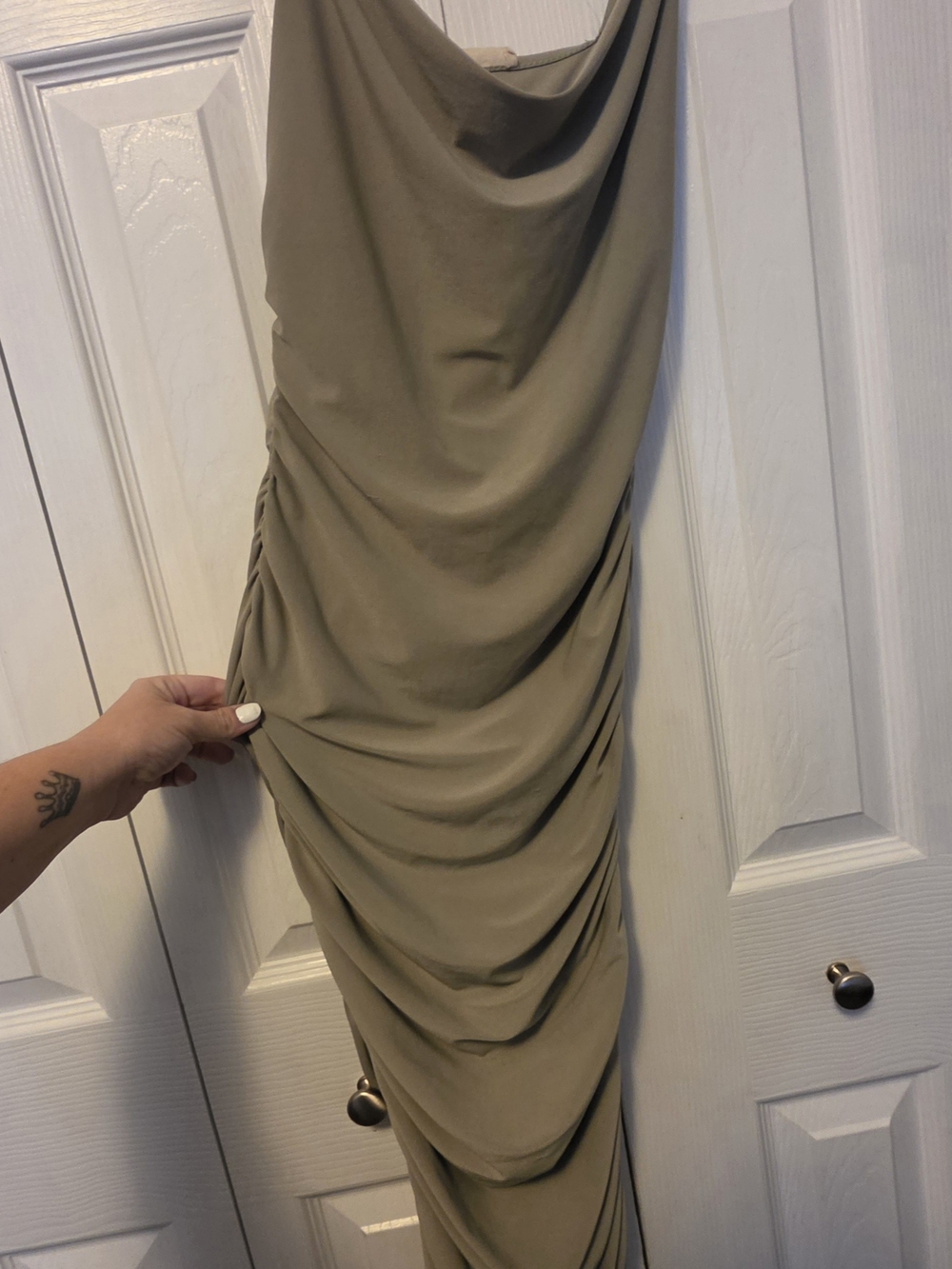 Sleek Ruched Midi Dress in Olive